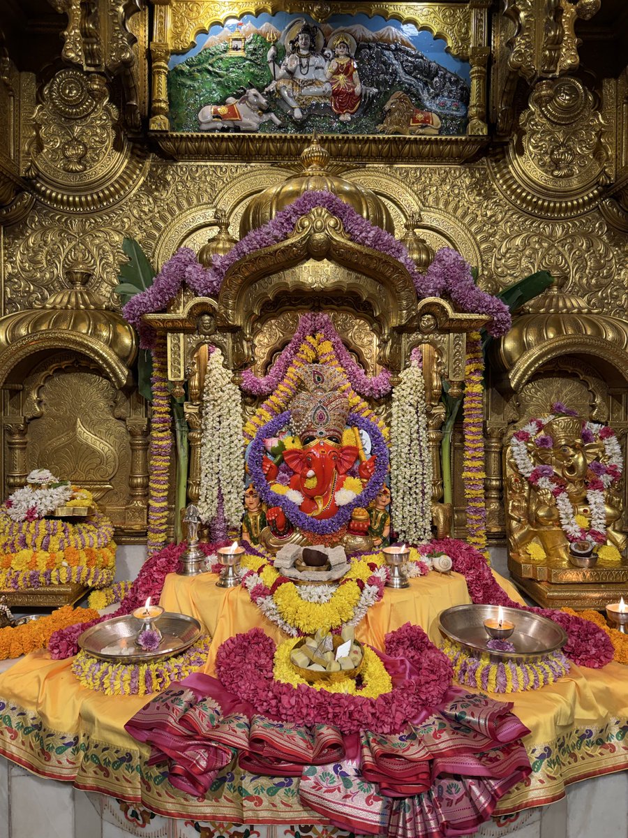 🙏 गणपती  बाप्पा मोरया 🌺मंगलमूर्ती मोरया 🙏१२/०२/२०२६
🙏Ganapati Bappa Moraya 🌺 Mangalmurti Moraya  🙏12/02/2026