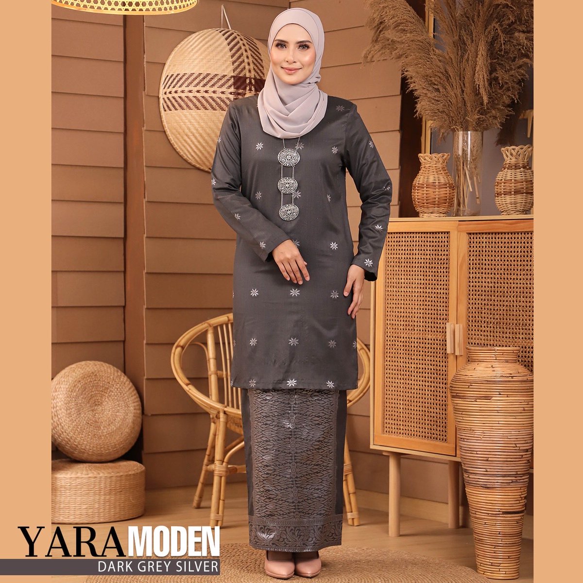 SongketRepublik's tweet photo. Raya Collection - Baju Kurung Songket Tenun Bunga Tabur https://t.co/Q6Cw6Q2OqF