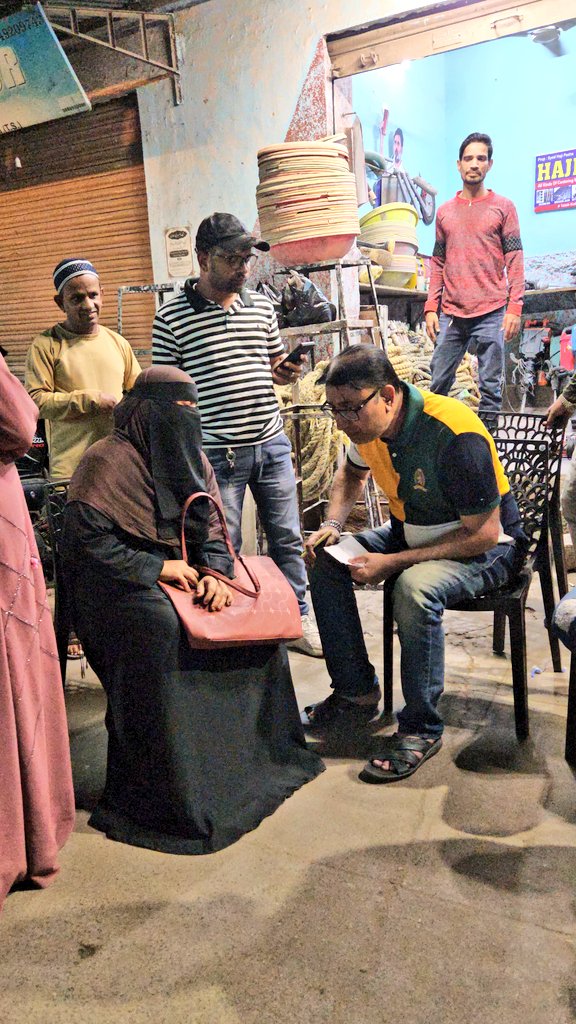 amjedmbt's tweet photo. Amjed Ullah Khan (Spokesman) MBT conducted #Praja_Darbar in Bhawani Nagar, Talabkatta in Yakutpura Assembly Constituency to listen the grievances of public. https://t.co/XU8G8VFQ4U