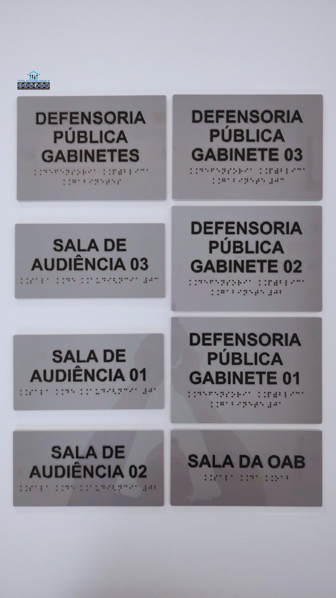 A Defensoria Pública de São Luís, MA. Recebeu a nova placa tátil em Braille, reforçando o compromisso com acessibilidade e inclusão. Um passo importante para garantir que todos tenham autonomia e acesso pleno aos serviços públicos.
#Braille #PlacaTátil #SinalizaçãoTátil