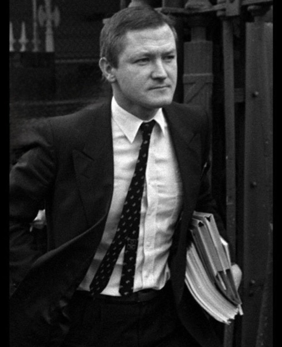 Pat Finucane was murdered by a loyalist death squad controlled by British intelligence agencies 37 years ago today. RIP