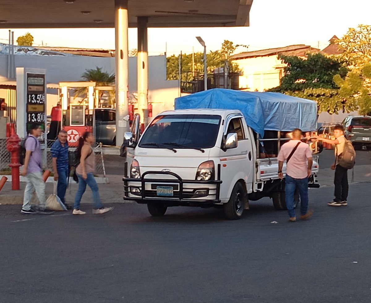 Oscar Machon tweet media