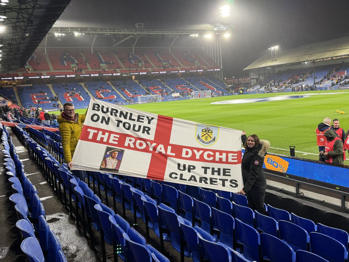 theroyaldyche's tweet image. A fantastic day all round in London 🇬🇧 

KAM Pub Spotlight event in the morning ✅ 
House of Lords pop up in the afternoon ✅ 
And bringing 3 points home tonight ✅ 

Safe journey back Clarets #UTC