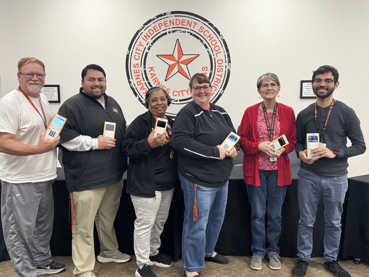 Had an absolute blast with the staff at <a href="/KarnesCityISD/">Karnes City ISD</a> HS! 🧮 From exploring new features to sharing classroom "aha" moments, the energy today was electric. Thanks for being such welcoming hosts and brilliant learners! ⚡️🙌 #Nspire #MathTeacher #CalculatorMagic #AlwaysLearning