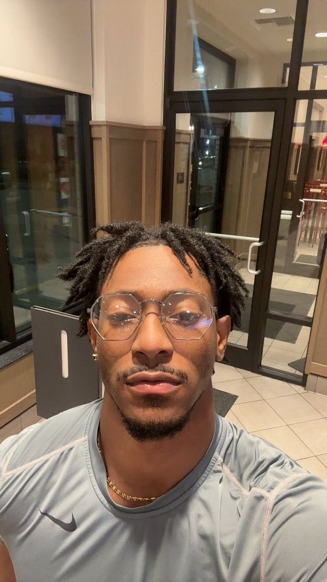 the homie 🤫 (@marcoterrelll) on Twitter photo 