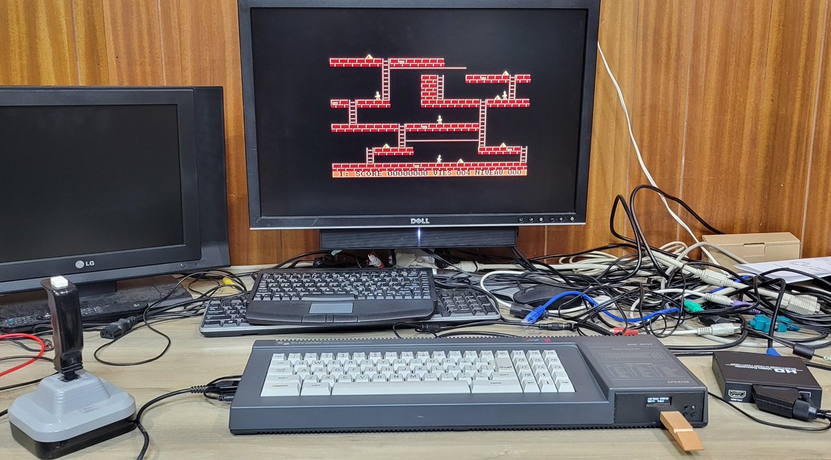 Andrew's Tech Break tweet media