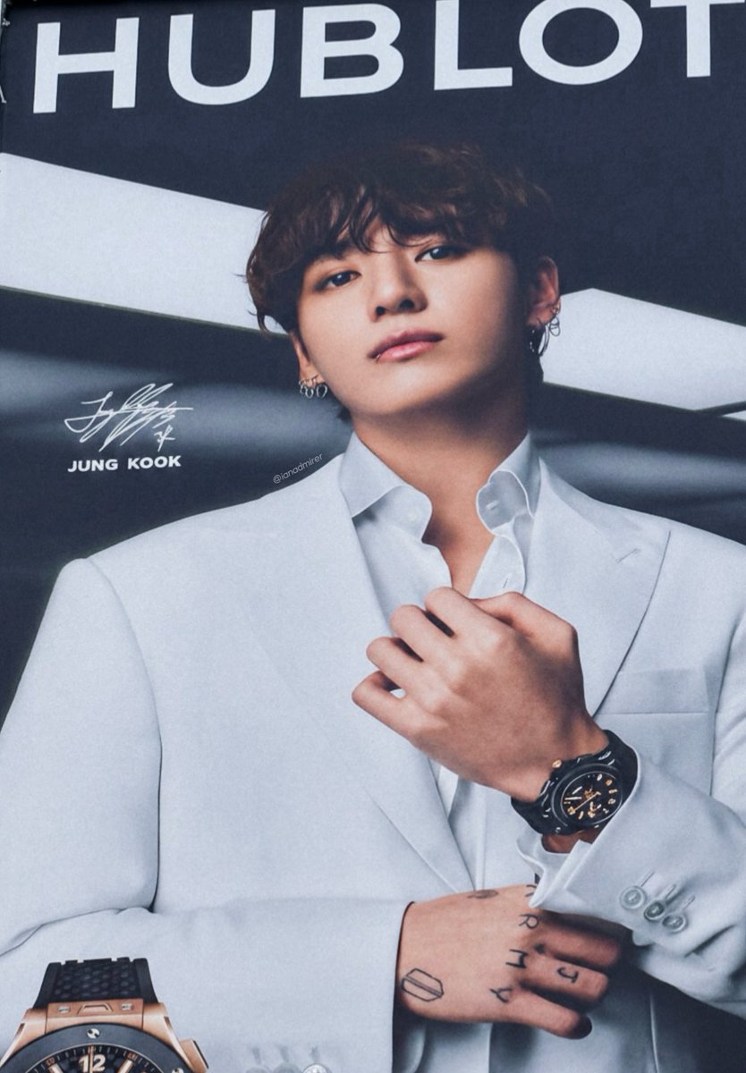 ianadmirer's tweet photo. JUNGKOOK FOR HUBLOT https://t.co/65fctNDHmp