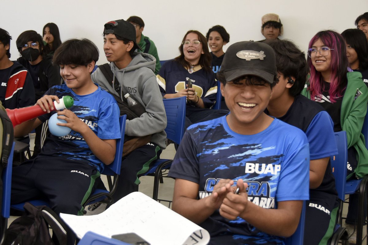 BUAPoficial's tweet photo. Inaugura BUAP edificio del Bachillerato Tecnológico San Pedro Zacachimalpa.
#BUAP #CU2 #EstudiantesBUAP #Bachillerato https://t.co/zSyO31wjIG