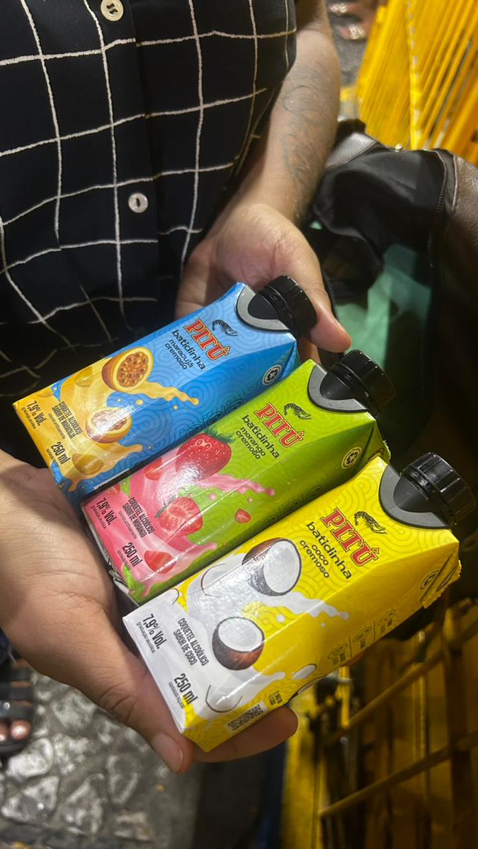 rosto de leque 🪭 tweet media