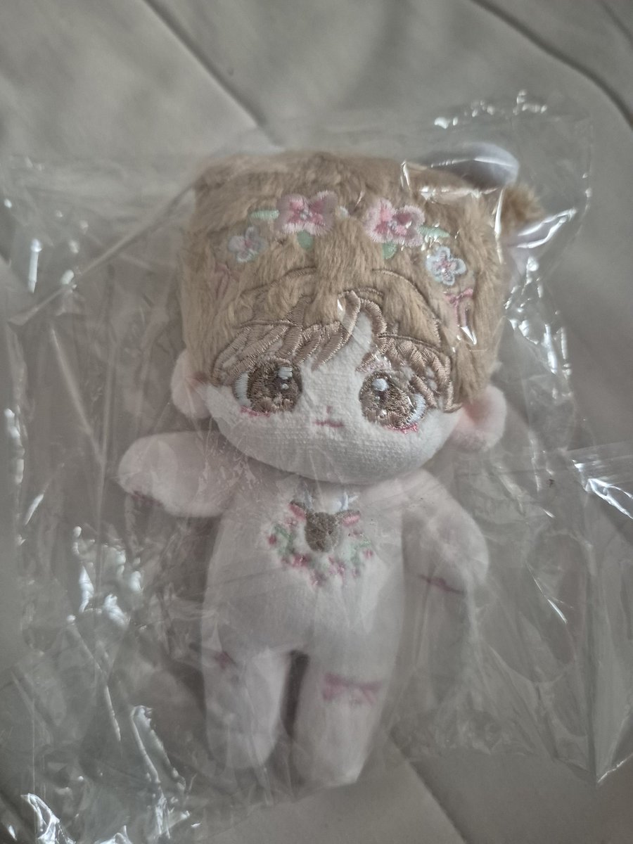 BJD_moony's tweet photo. RT부탁) #솜인덕장터 #솜솜구함터 #솜솜옷장터
10깅이 봄꽃아현 10cm 미개봉품 원가양도 2.2
택배비 별도
선멘션후 디엠주세요! 오픈카톡도 가능 https://t.co/Lz2yRrsQWs