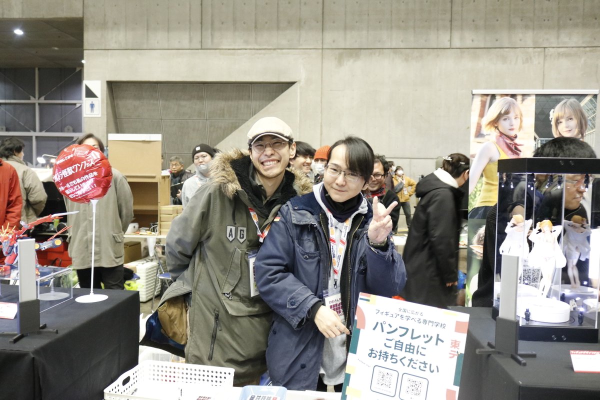 【人気インフルエンサー〝エラ・フレイヤさん〟とフィギュアデザイン学科のコラボ！】
2月8日(日)幕張メッセにて開催された〝WonderFestival2026[Winter]〟に
フィギュアデザイン学科（<a href="/TDG_figure/">東京デザイナー・アカデミー フィギュアデザイン学科　ワンフェス卓番(4‐15‐14)</a>）が出展いたしました！
雪の中お疲れさまでした⛄