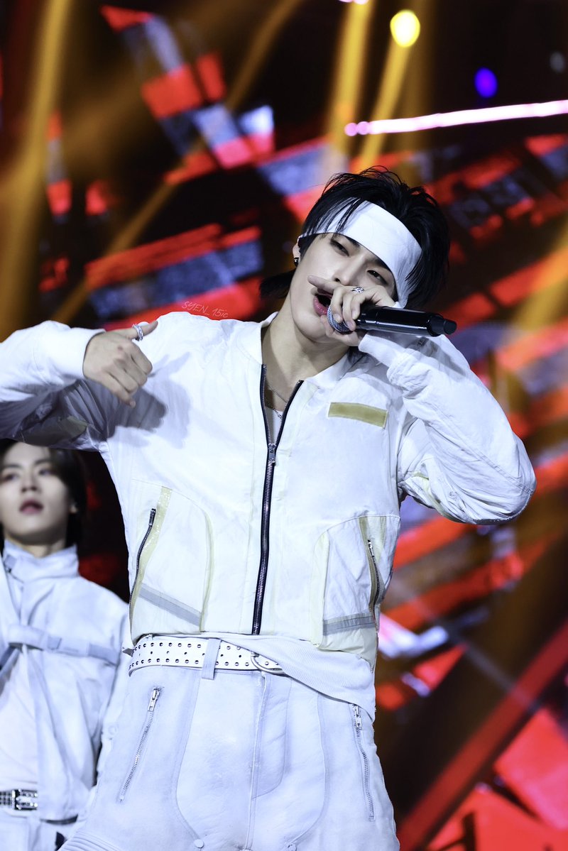 260211

⚡️

#윤예찬 #YOONYECHAN
#82MAJOR #에이티투메이저 #82메이저