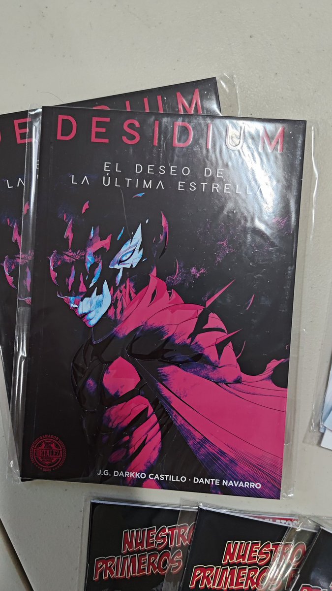 Y solo por si esto se hace viral no olviden que tengo mi página en global cómix donde pueden leer mis cómics en digital gratuitos 

globalcomix.com/a/darkkomics?u…

Y si son de México pueden adquirir mi NOVELA GRÁFICA GANADORA DE CONCURSO NACIONAL en mercadolibre mercadolibre.com.mx/up/MLMU3755331…