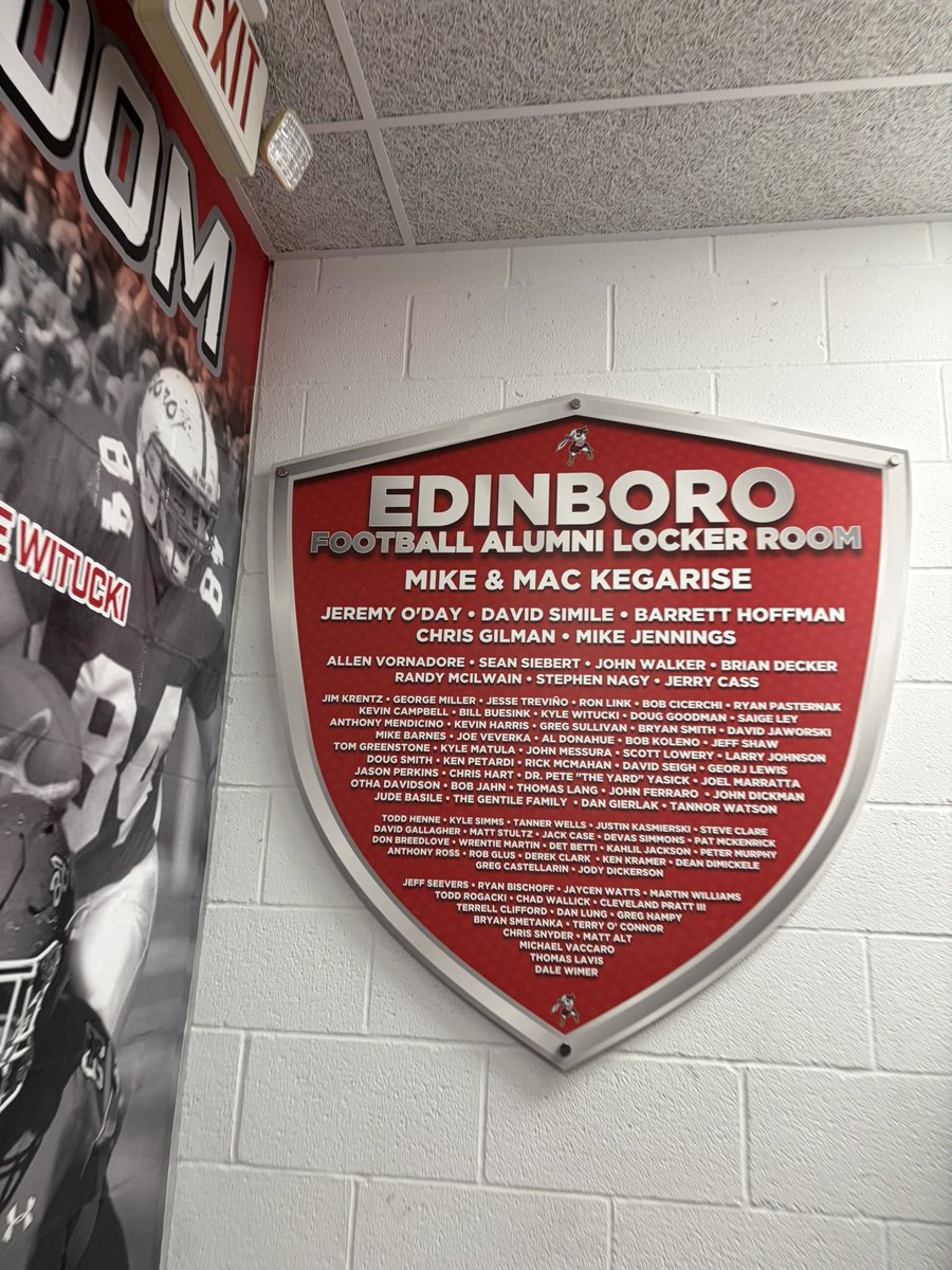 djcanciello's tweet photo. Had a great visit at Edinboro today. @EdinboroFB @NeshannockFB https://t.co/JGVZGAyqCg