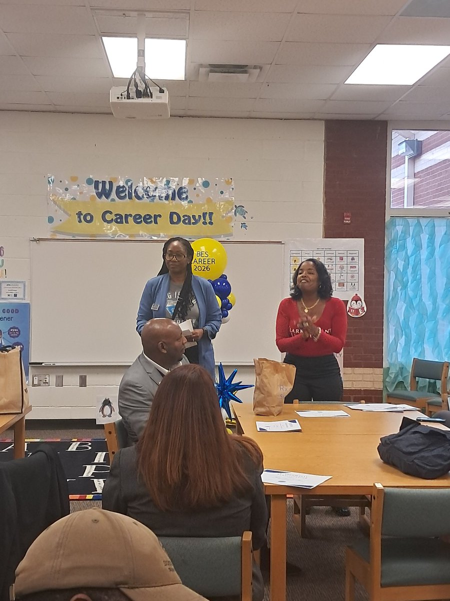 DeirdraMiller's tweet photo. Bobcats are CAREER DAY ready @BethlehemES_HCS ! Shout out to our wonderful School Counselors for hosting an amazing event! https://t.co/QmnMgCdzDz