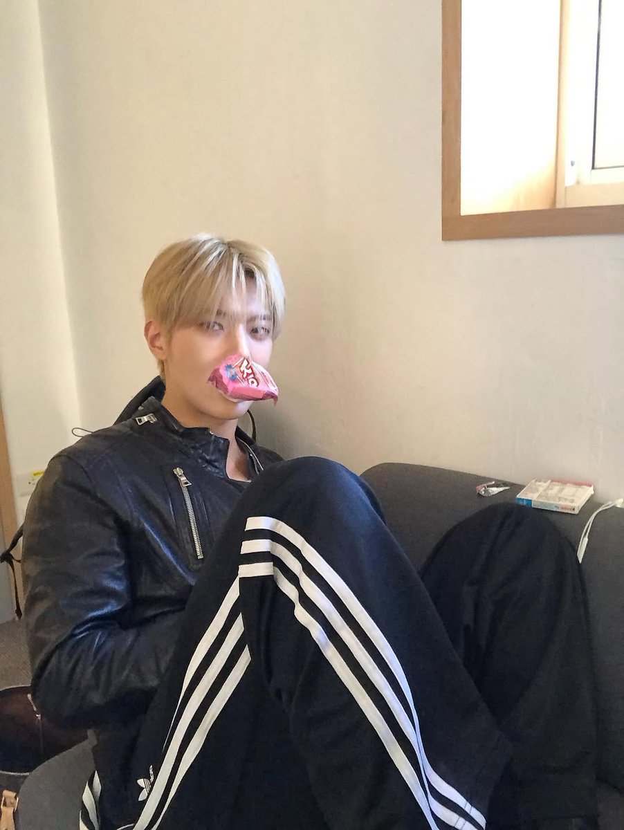 ч' )ŧ‹”ŧ‹”✨