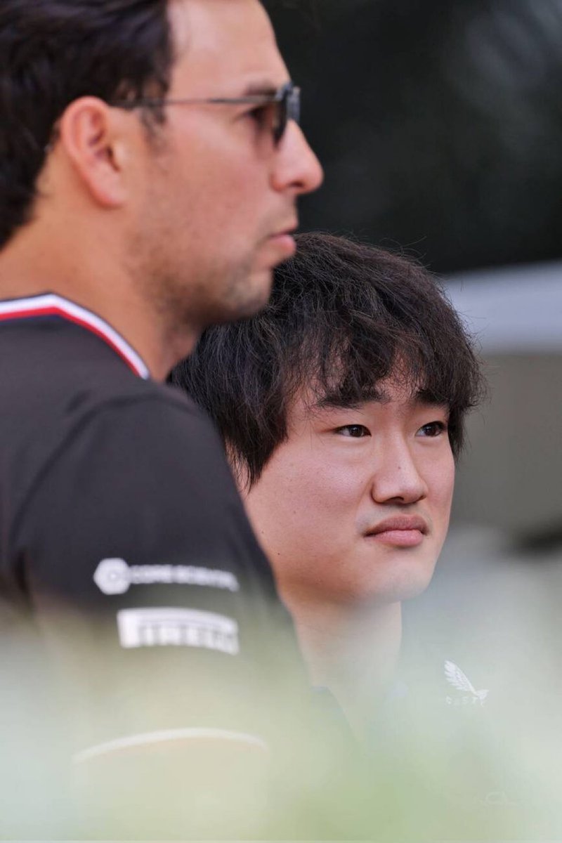 We got Isuki and even Papa Checo reunion with Yuki but no MaxYuki? Or other drivers outside Red Bull? George? Alex? Zhouuuu???
ᴹⁱˢˢ ᵃˡⁱᶜᵉ?