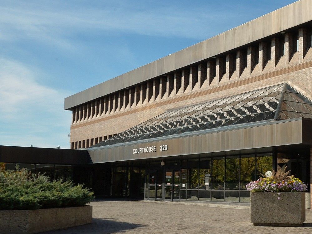 calgaryherald's tweet image. Lethbridge boy, 13, who stabbed younger brother multiple times sentenced to three years of intensive rehab #yql calgaryherald.com/news/lethbridg…