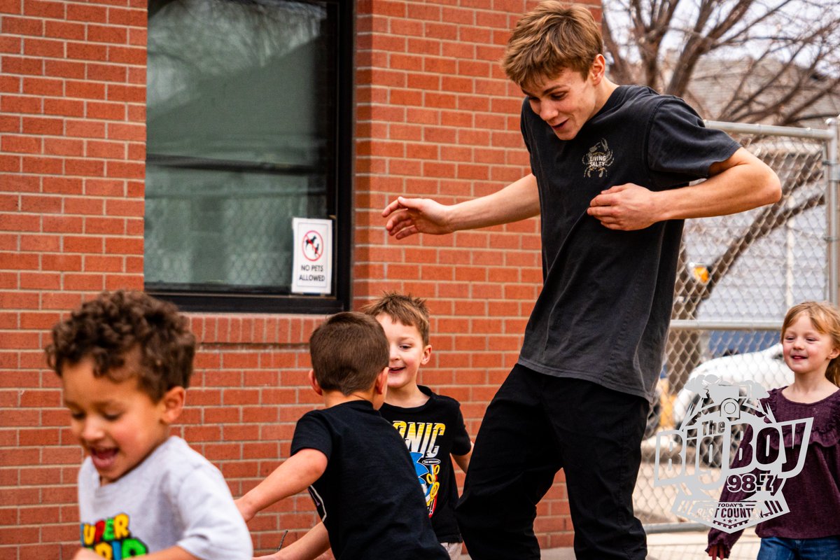 987 The Big Boy 🚂 tweet media