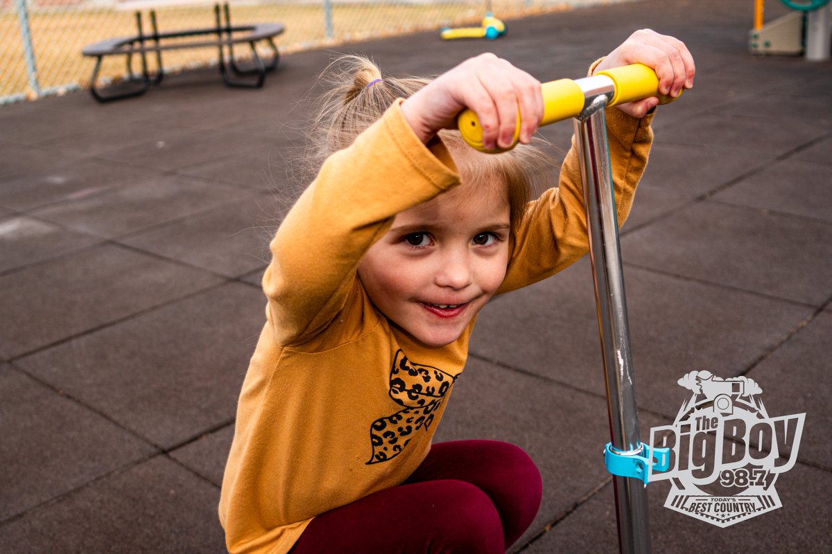 RECESS‼️

Fresh off 1,000 career points, Bridgeport NE Public Schools junior Hayes Watts traded the hardwood for the playground Wednesday, playing with students at Little Bridges Preschool!