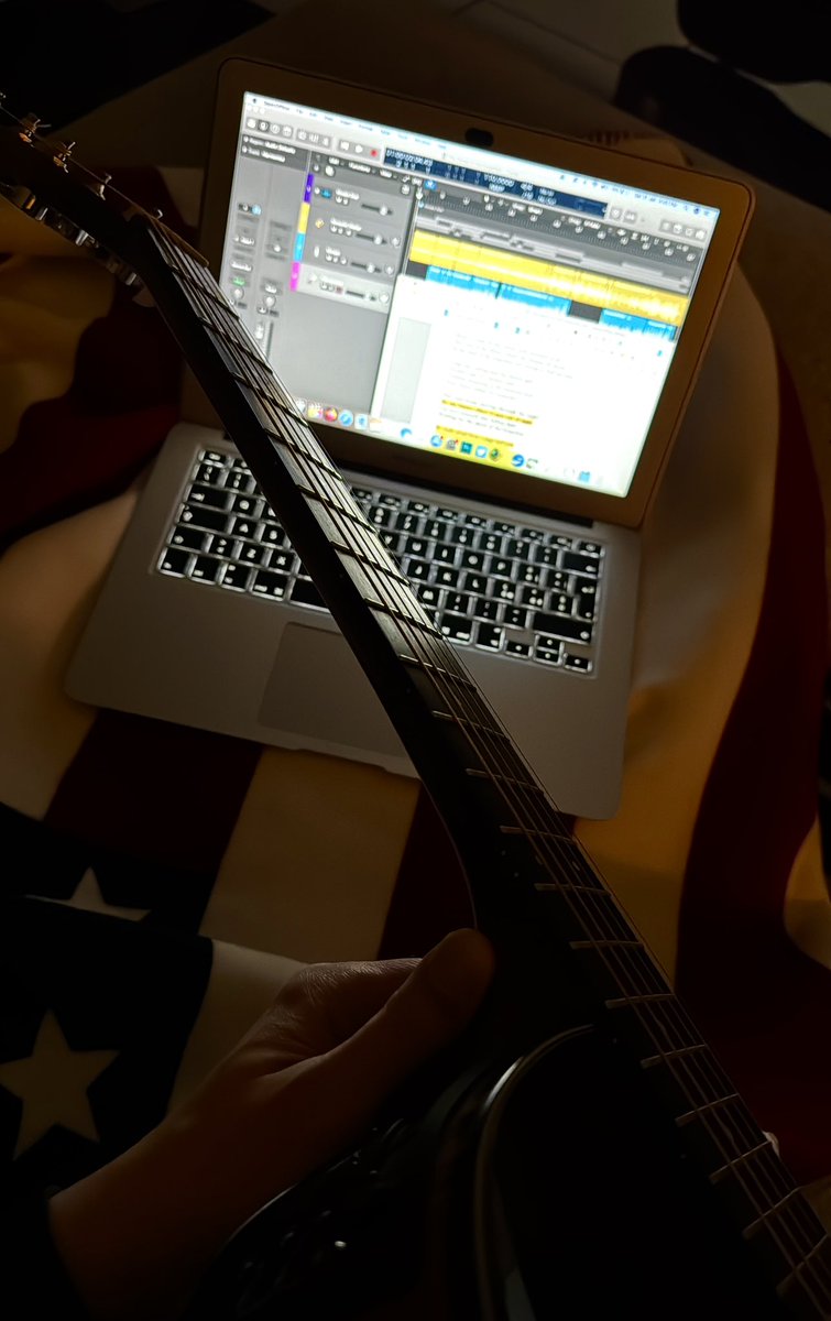 But does anyone actually listen to music from new artists they’ve never heard of?
#NewMusic #Artist #Songwriter #IndieArtist