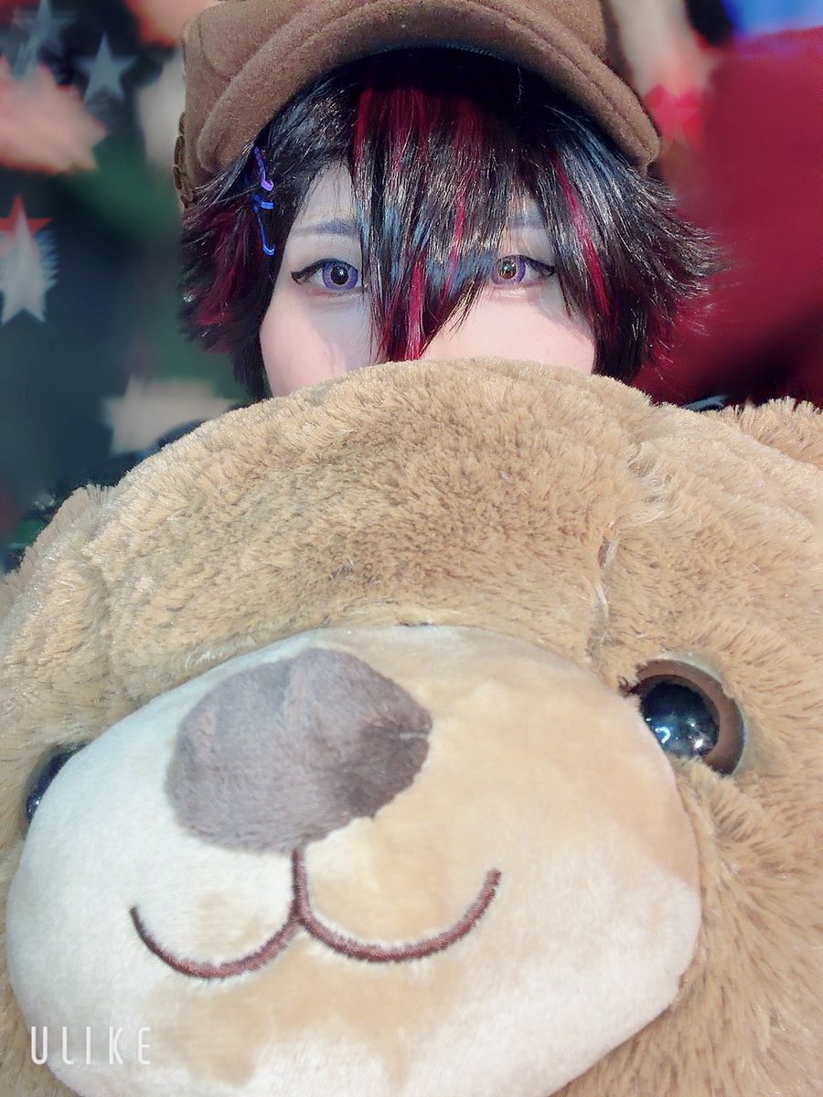 あらためて🧸🏫の🍇でした〜✋
作り込みも衣装も最高の併せだった！
アキちゃんありがとう🫶💕カメラマンさんもｱｵｼｬﾝもお疲れ様でした✨
 #くまいろValentine