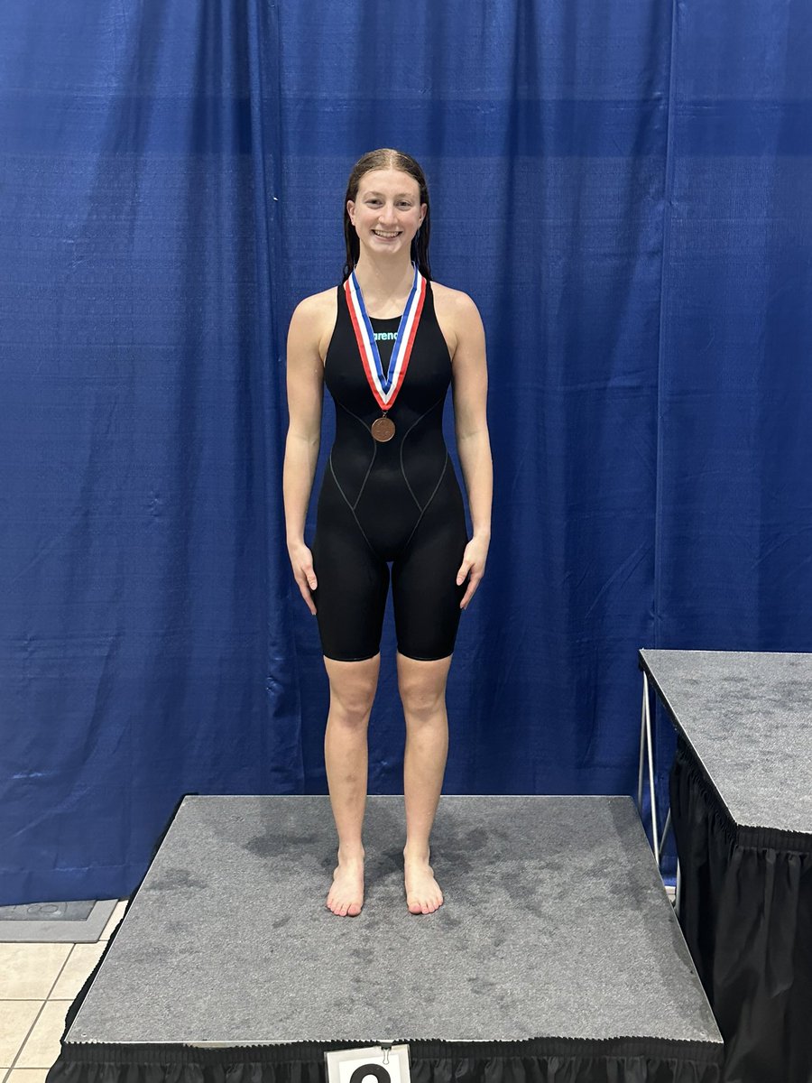 Coach_Boling's tweet photo. More Medals in the 100 Free, 3rd place Natalie Kiehl and 4th place Madeline McCorkle!!! Evelyn H 10th and Sophia H 11th https://t.co/GBl2BXiKD0