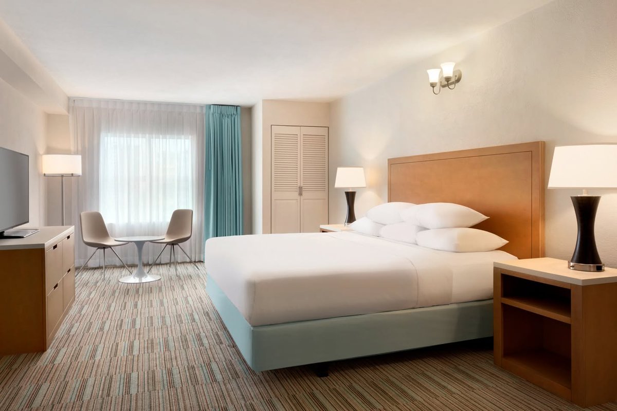 Embassy Suites San Juan tweet media
