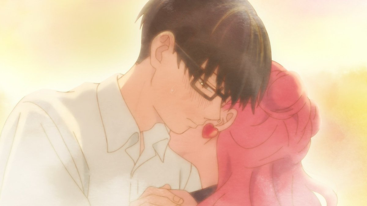 MakishimaSh0ug0's tweet photo. Hacer un romance cuyo título presenta la idea de una pareja de polos opuestos, chica enérgica popular con chico introvertido de perfil bajo, es como aclarar que tendrá la misma premisa de otros mil romances

Y me encantó. Lo lleno de vida que está esto
Venga ese romcom a la vena https://t.co/AooYRZuApr