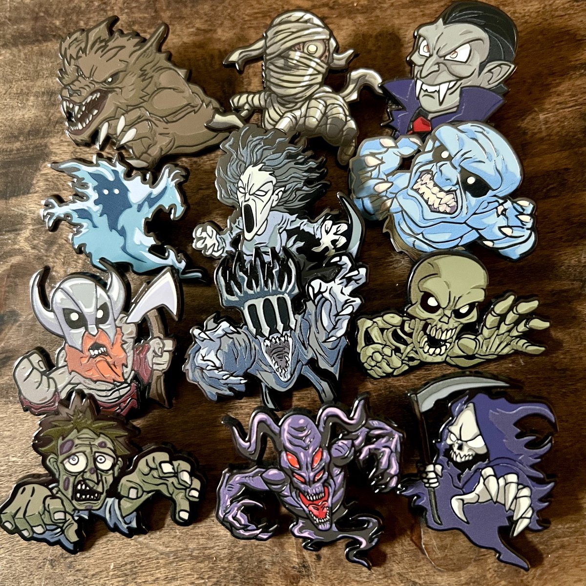 DiceCrypt's tweet photo. All pin production samples together!
Less than 24 hours in Pintopia.

https://t.co/aRLPTo8q24

#pintopia2026 #undead #crypticcreative #dicecrypt #monsters https://t.co/FpKOXrPYMW