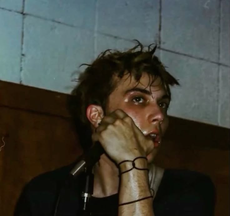 igual hablando honestamente creo que esta es la foto más hot que existe de Frank... y si creen que es otra pásenmela para hacerme cambiar de opinión