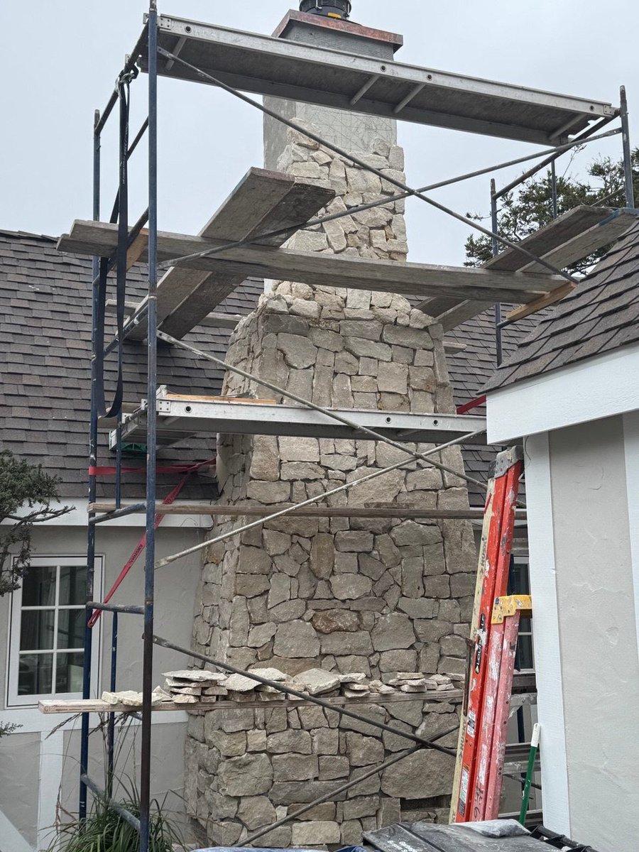 A True Wizards Chimney!