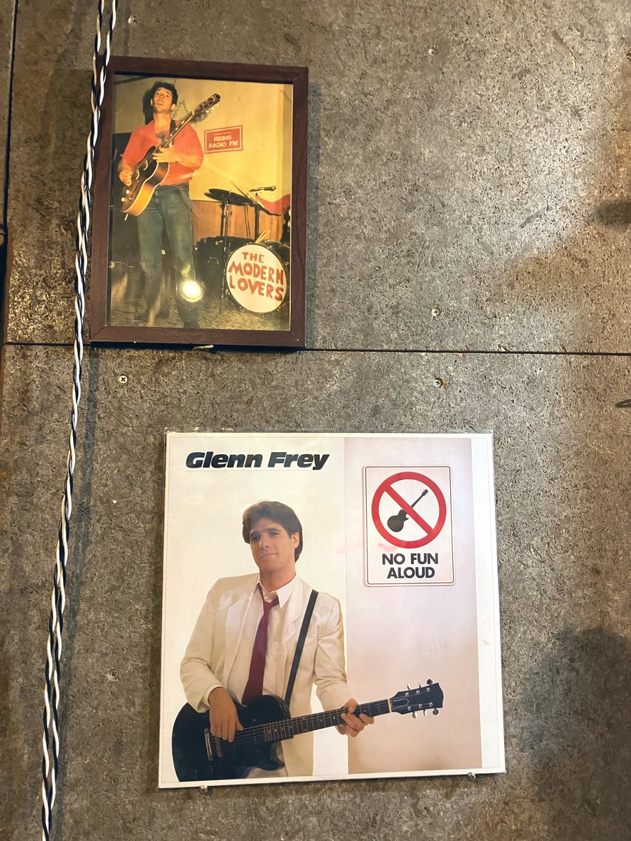 おはようございます。
本日2/12(木)の空き状況です。

【Aスタジオ】
14:00〜15:00
19:00〜20:00

【Bスタジオ】
15:00〜16:00
21:00〜23:00

【Cスタジオ】
14:00〜16:00
21:00〜22:00

ご予約お待ちしております🥁

☎︎03-3305-4419
✉️musicstudio.shuffle@gmail.com