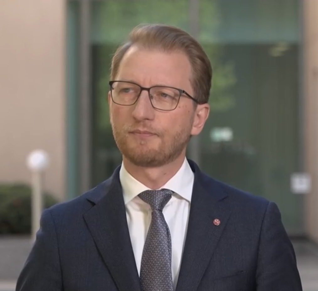 💧Sara tweet media