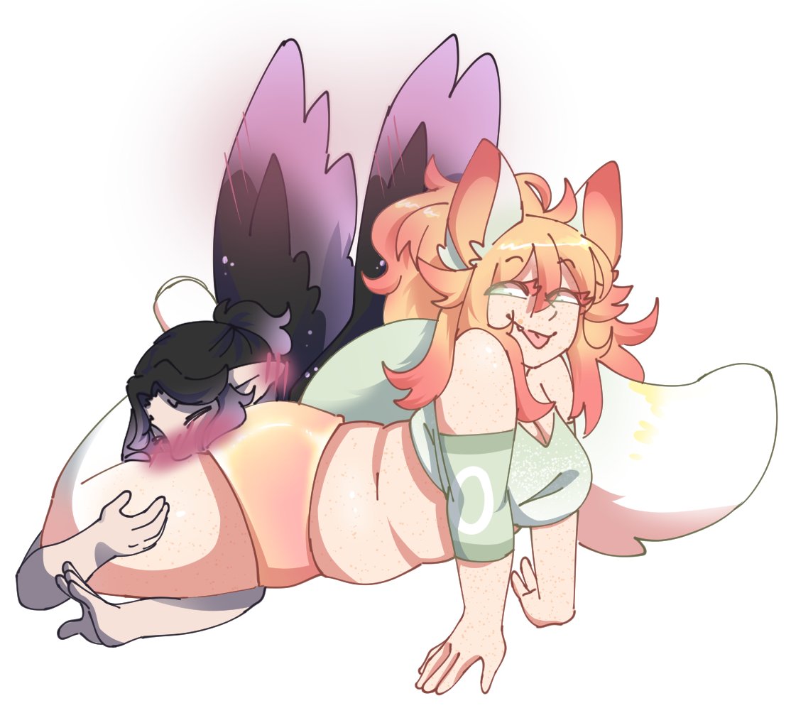 Squishing my friends for free <333 <a href="/cassiopies/">bee ☽</a>