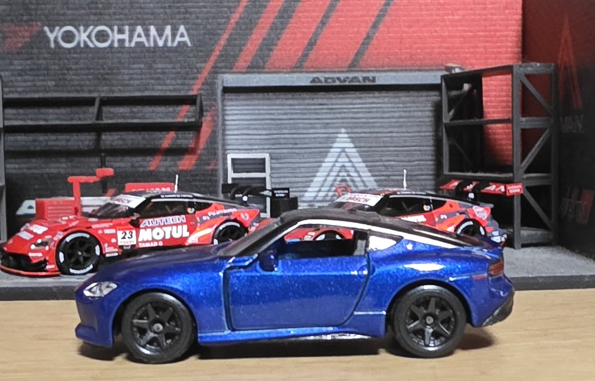 マジョレット #フェアレディZ #RZ34 ワンガンブルーではなく、セイラン