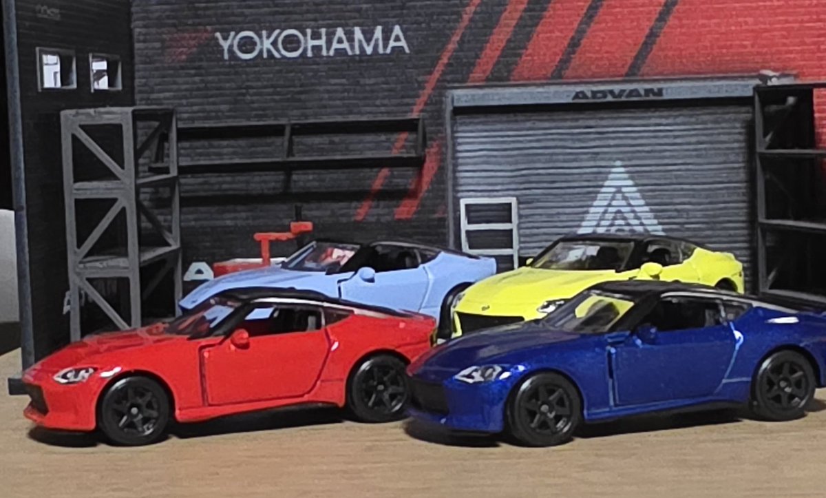 マジョレット #フェアレディZ #RZ34 ワンガンブルーではなく、セイラン