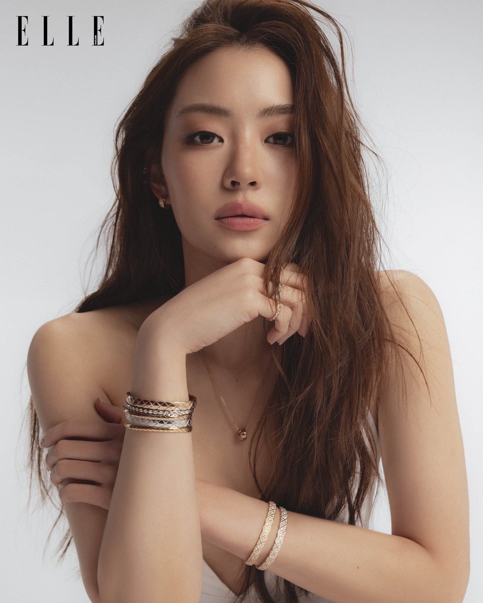 This lenamiu visuals are insane it should be illegal at this point omg 🫦🫦

#ELLEThailand
#COCOCRUSH #CHANELFineJewelry 
#MiuNatsha #LalinaLena #LenaMiu #ลีน่าหมิว