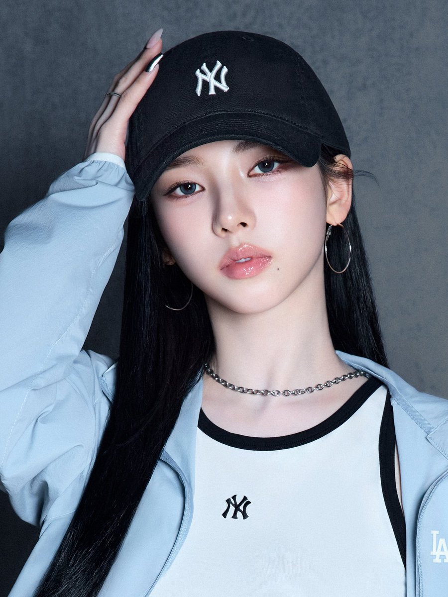 KARINA BASE tweet media