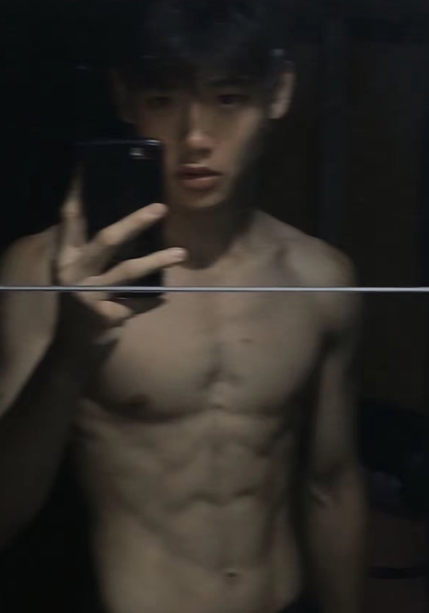 把女人蹭哭 tweet media