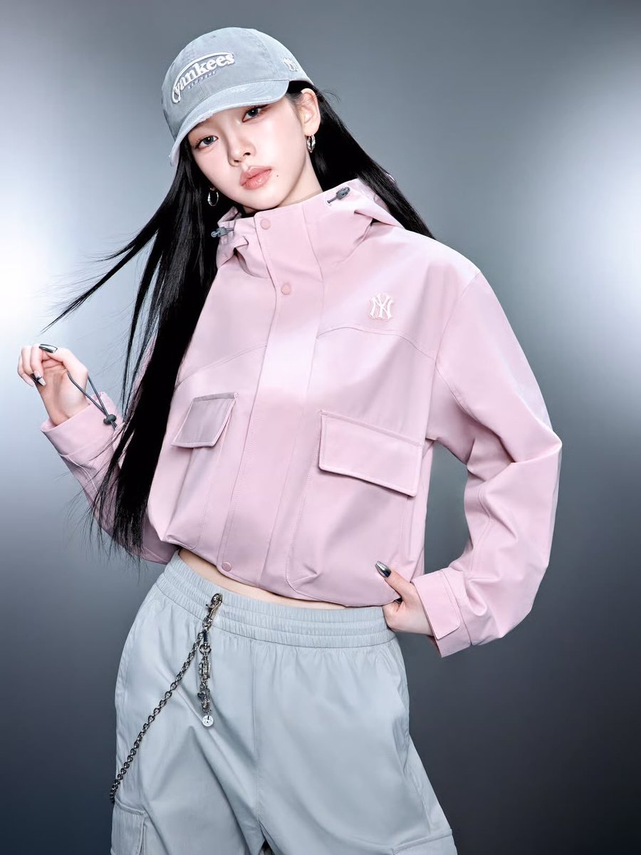KARINA BASE tweet media