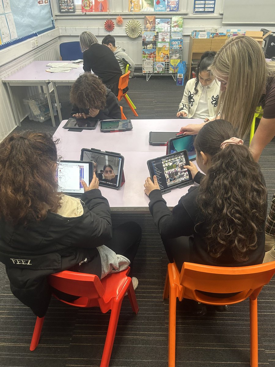 AnnetteStreetPS's tweet photo. Exciting times! P7 learners wiping old iPads and signing the acceptable use contract for their new ones #digital #RRS https://t.co/MIIuwzWb17