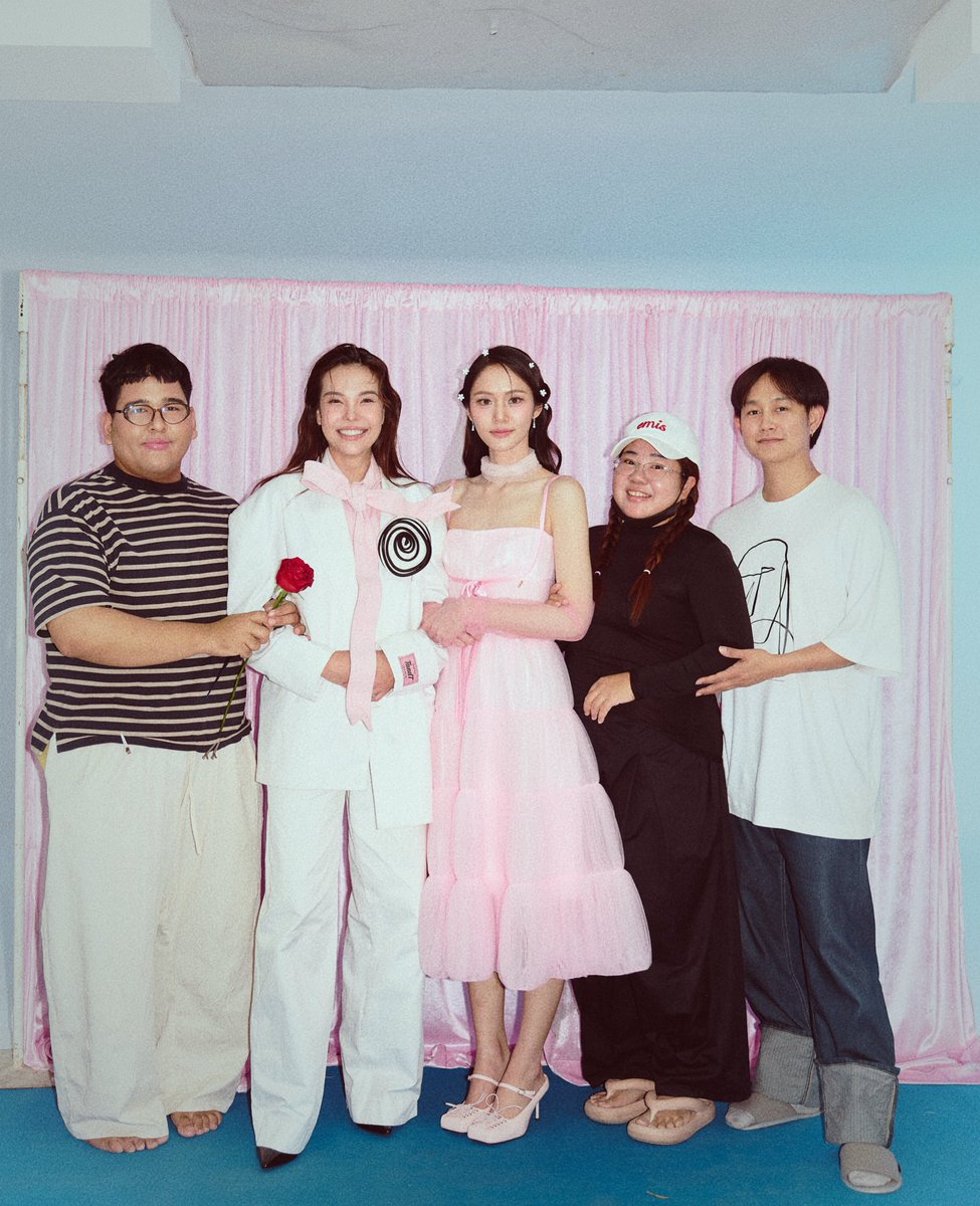 วาเลนไทน์ปีนี้ กราบเรียนเชิญแขกผู้มีเกียรติมาร่วมงาน 🩷