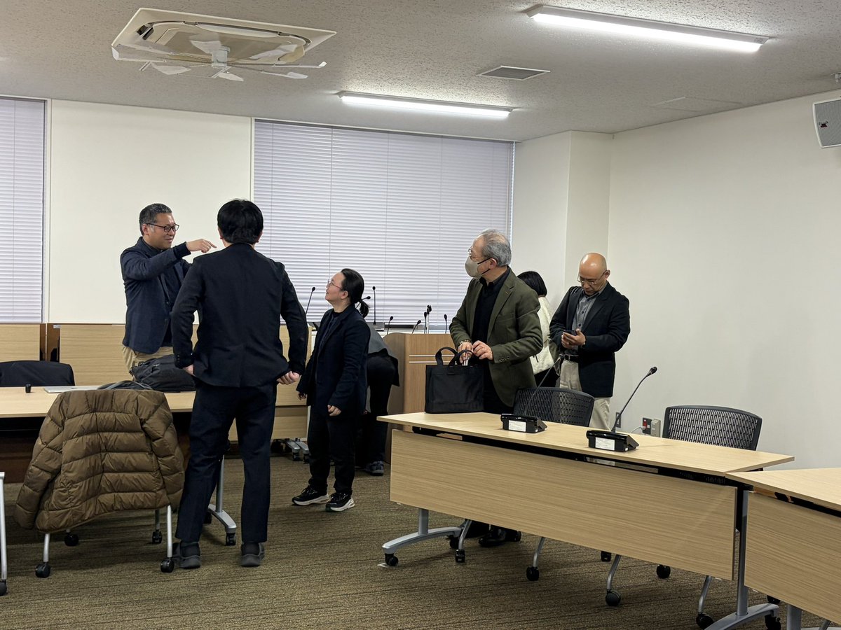 q_commons's tweet photo. 「教育データとは何か：九州大学における活用事例から考える可能性と課題」無事終了してました！御登壇の先生方はじめ、ご参加くださったみなさまに御礼申し上げます。
そのうち、AIについてのイベントもしたいなー…（ﾎﾞｿｯ） https://t.co/ns8uitOJxx
