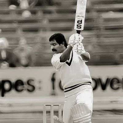 nimishdubey's tweet image. The 1970s saw Indian cricket fans arguing about who was better, Gavaskar or Vishwanath. When I started following cricket in the later 1970s, I used to wonder how that was even a debate, given how far ahead Gavaskar seemed to be in statistical terms. 

But as I got to watch…