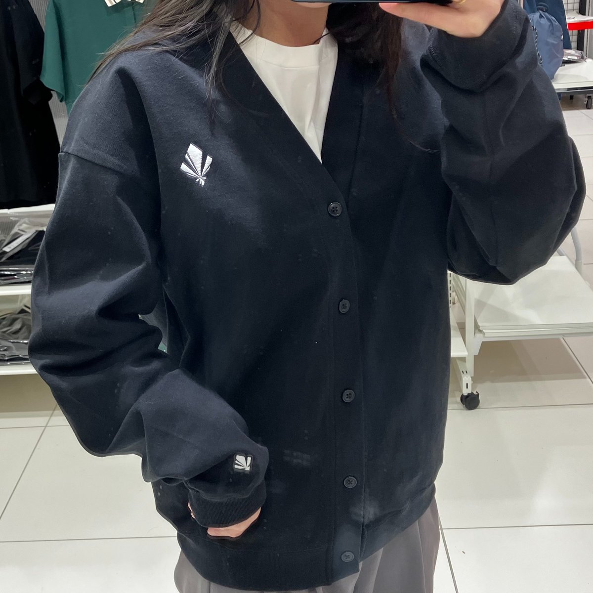 zweigen_staff's tweet photo. #WAYZ ポップアップショップ
おすすめ商品のご紹介🌼 

■スウェットカーディガン

程よい厚みの生地なので、季節の変わり目の
羽織ものアイテムとしておすすめ🌿

ぜひ店頭でお手に取ってご覧ください！

📍Kemari87 KISHISPO 金沢店(クラソ・プレイス香林坊3階)
#zweigen https://t.co/FOMbG0H9bV
