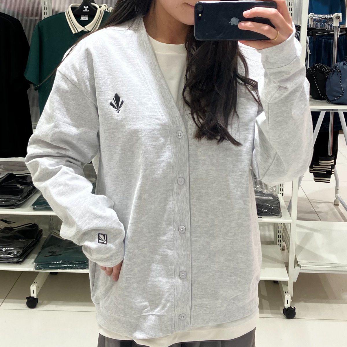zweigen_staff's tweet photo. #WAYZ ポップアップショップ
おすすめ商品のご紹介🌼 

■スウェットカーディガン

程よい厚みの生地なので、季節の変わり目の
羽織ものアイテムとしておすすめ🌿

ぜひ店頭でお手に取ってご覧ください！

📍Kemari87 KISHISPO 金沢店(クラソ・プレイス香林坊3階)
#zweigen https://t.co/FOMbG0H9bV