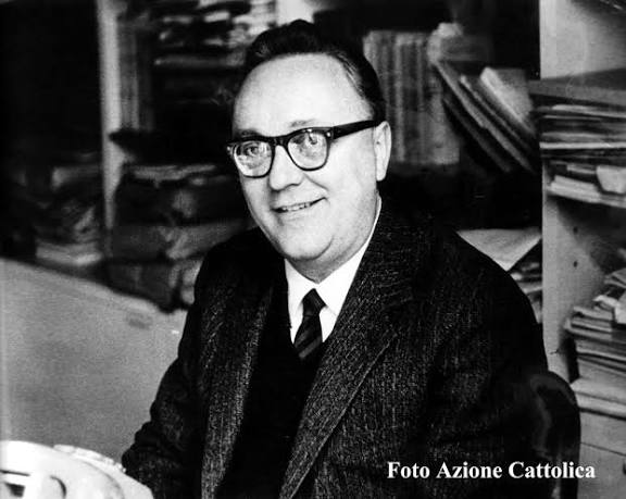 La #Meloni disse che con la "scelta religiosa" la #AzioneCattolica fuggiva dalla società e dai suoi problemi. 
Le BR  che uccisero #VittorioBachelet, presidente della AC della "scelta religiosa" avevano capito la "scelta religiosa" meglio della Meloni: non era affatto una fuga.