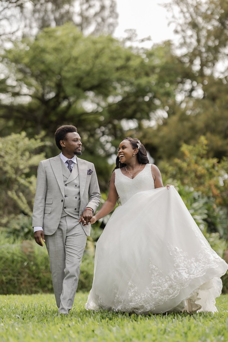gitau_griffith's tweet photo. Celebrating Ian and Bernadette.
It was lovely shooting this couple.

If you're planning for 2026.
I'm still taking inquiries.

Share with your friends and family members. 😌 https://t.co/Ws1g0bJQ1j