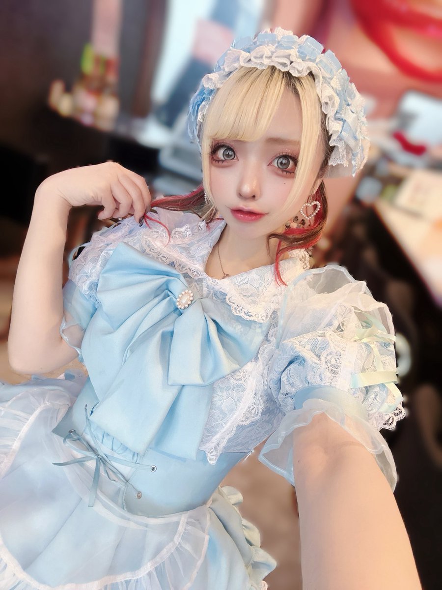 🐬🪼💠🫐🐳💎🤍